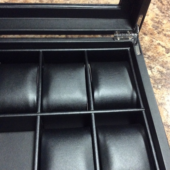 WATCH BOX - Picture 2 of 7